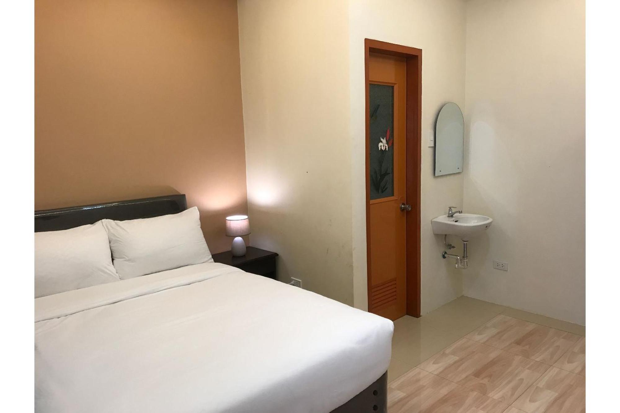 Guest Hotel Naga  Ngoại thất bức ảnh